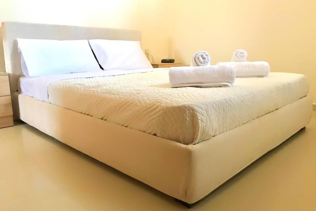 Dreamwave Residence - Unique Holidays By The Sea Ligaria  Luaran gambar